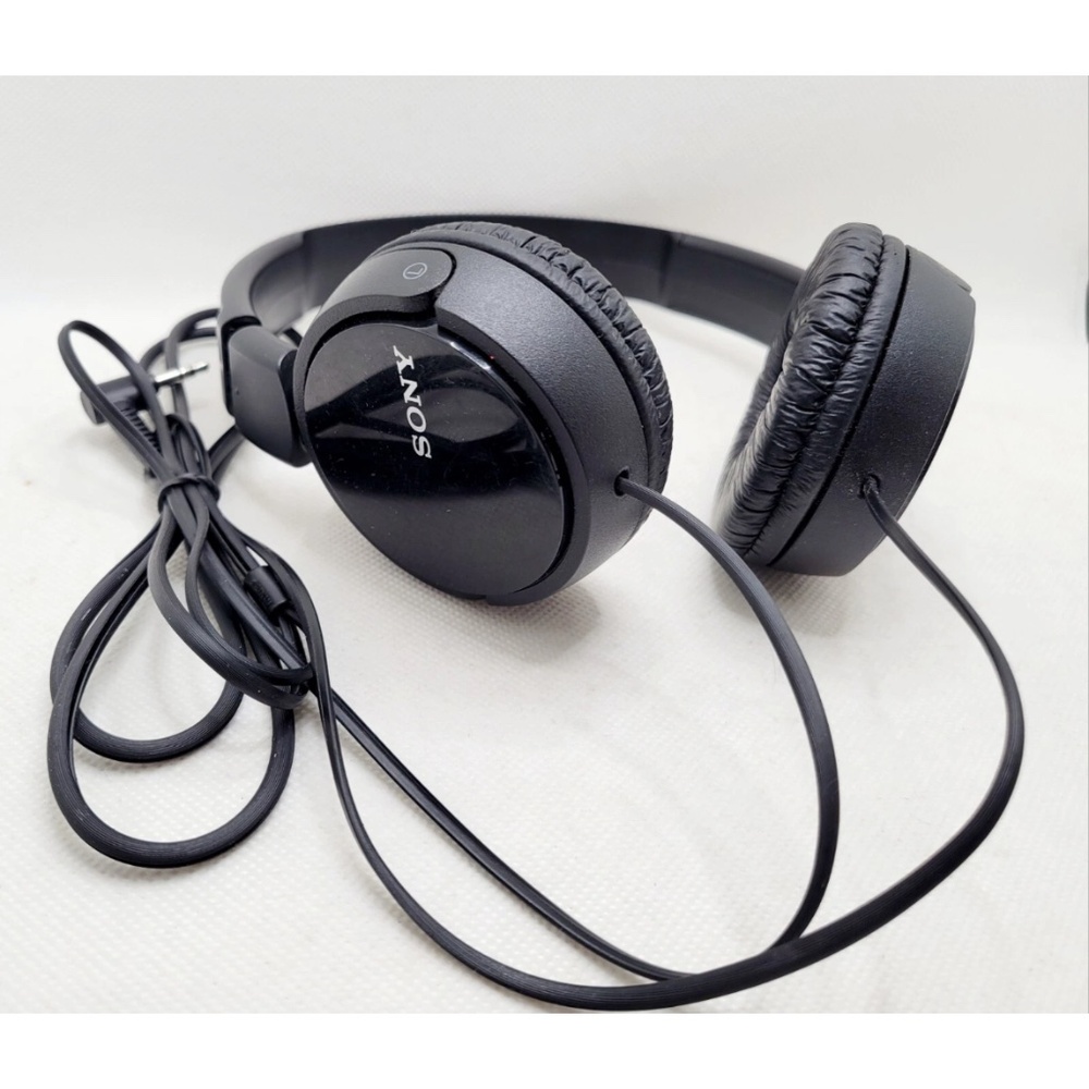Sony Wired on ear headphones